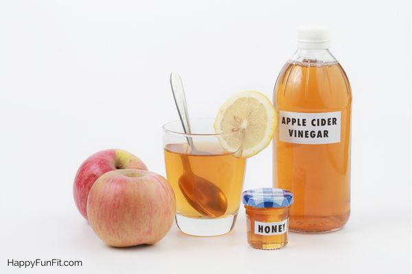Apple Cider Vinegar Lemon and Honey Drink